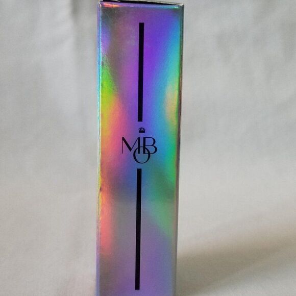 Mo Beauty - Mo-Shine Lip Gloss in Patricia's Sister - Picture 3 of 10